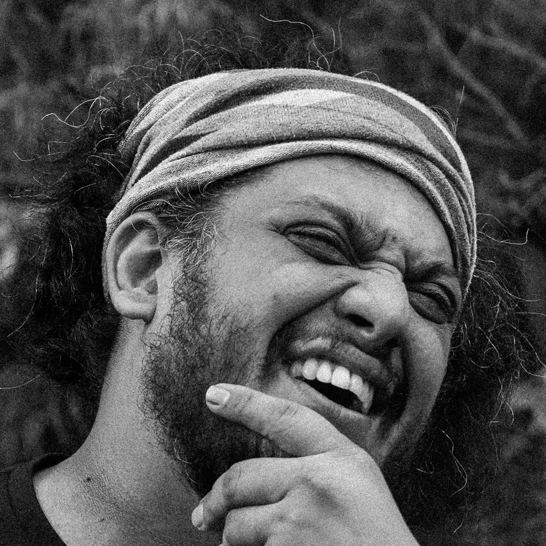 Udara Abeysundara — on set